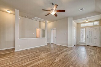 24927 Scarlatti Cantata Dr in Katy, TX - Foto de edificio - Building Photo