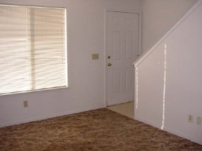 4-Plex in Carson City, NV - Building Photo - Building Photo