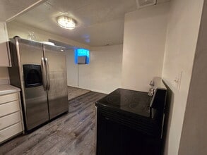 1667 N 200 W in Bountiful, UT - Building Photo - Building Photo