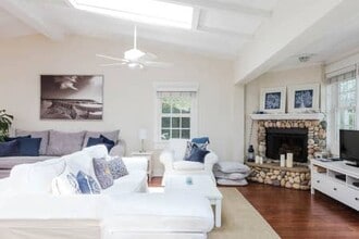 2323 Grand Canal in Los Angeles, CA - Foto de edificio - Building Photo