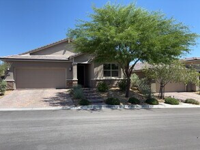 10850 Organic Dr in Las Vegas, NV - Building Photo - Building Photo