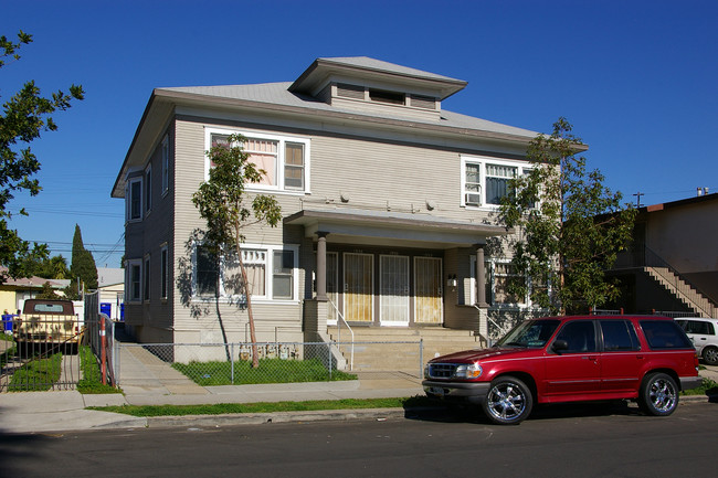 1946-1952 Julian Ave in San Diego, CA - Building Photo - Building Photo