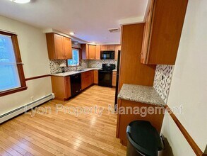 133 Inman Ave in Warwick, RI - Building Photo - Building Photo