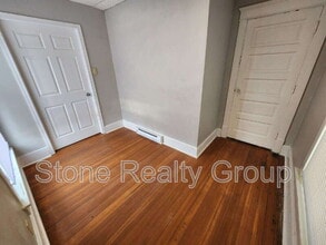 1527 Ohio St in Terre Haute, IN - Building Photo - Building Photo