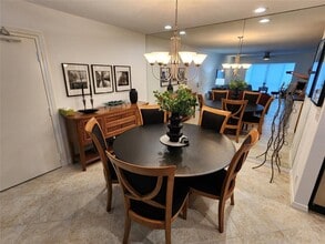 6437 Bay Club Dr in Fort Lauderdale, FL - Foto de edificio - Building Photo