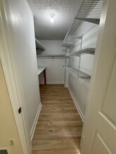 49 Joyner Ct in Trenton, NJ - Building Photo - Building Photo