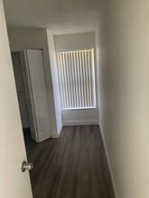 1385 SW 135th Pl in Miami, FL - Building Photo - Building Photo