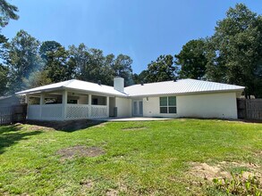 200 Poplar Dr in Brandon, MS - Building Photo - Building Photo