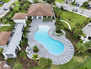 1100 Rio Ct in Lighthouse Point, FL - Building Photo - Building Photo