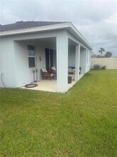 222 Mangrove Manor Dr in Apollo Beach, FL - Building Photo - Building Photo