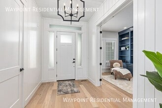 3570 E Interstellar Ct in Boise, ID - Building Photo - Building Photo