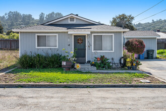 270 Carpenteria Rd in Aromas, CA - Building Photo - Building Photo