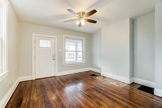 6006 Bramble Ave in Cincinnati, OH - Building Photo - Building Photo