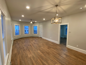 70 Seymour St in Worcester, MA - Building Photo - Building Photo