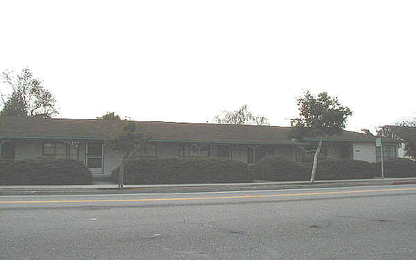 1411 Bancroft Ave in San Leandro, CA - Building Photo - Building Photo