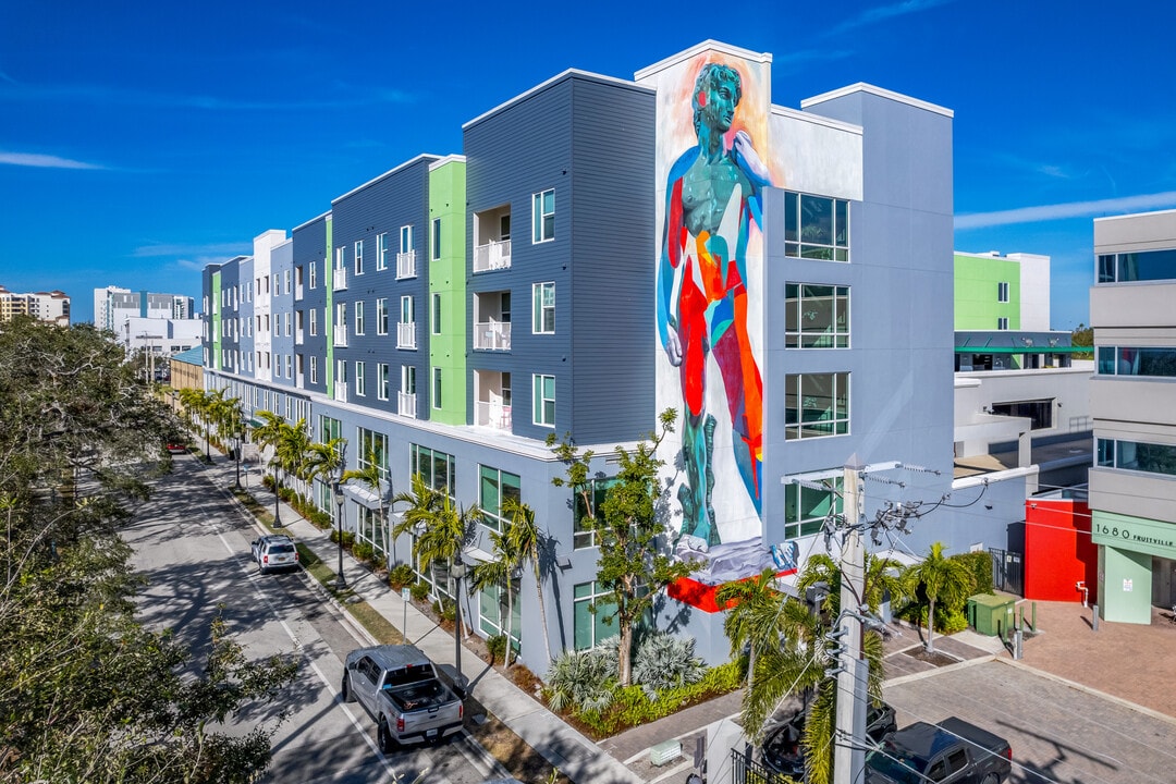 Bold Lofts Apartments & Private Office Rentals in Sarasota, FL - Building Photo