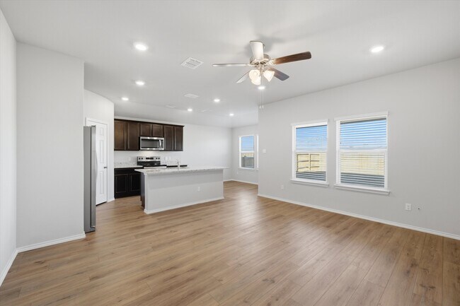 11417 Pallas St in Lorena, TX - Building Photo - Building Photo