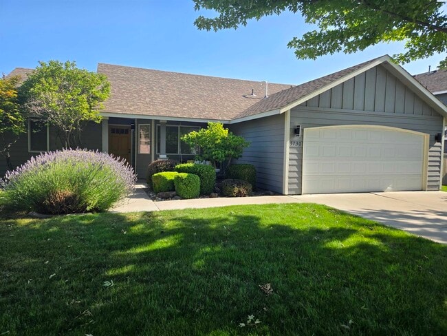 5730 W 11th Ave in Kennewick, WA - Building Photo - Building Photo