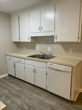 920 Hearthridge Ct in Raleigh, NC - Building Photo - Building Photo