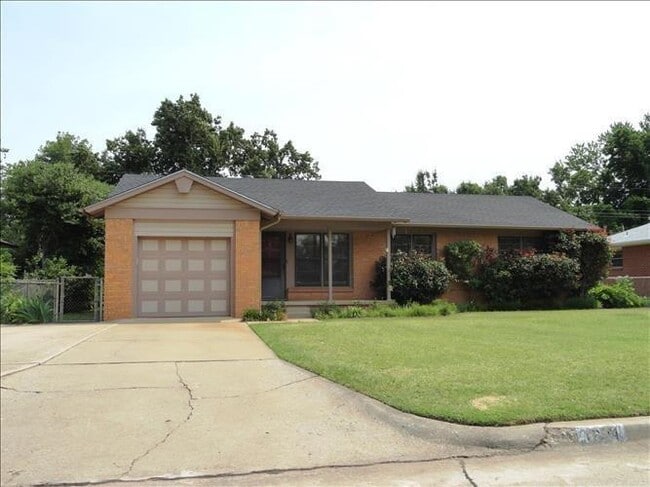 property at 1621 Caddell Ln