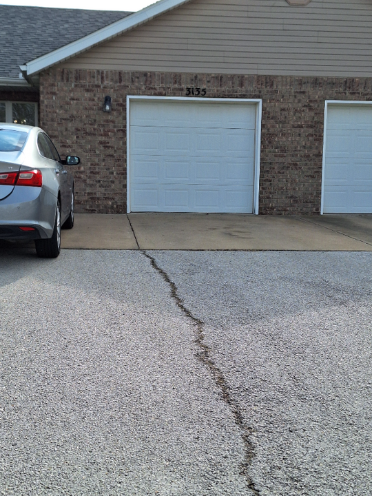 3135 Adele Ct in Joplin, MO - Building Photo