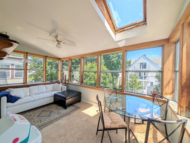 42 Lowden Ave, Unit #2