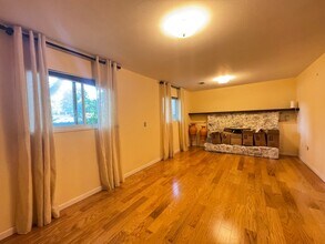 716 Oxford Ln in Fort Collins, CO - Building Photo - Building Photo