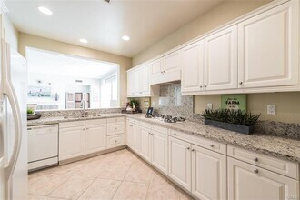 103 Vermillion in Irvine, CA - Building Photo - Building Photo
