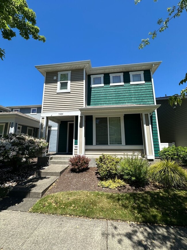 property at 7608 Traditions Ave NE