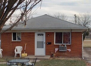251 Graham St in Toledo, OH - Building Photo - Building Photo