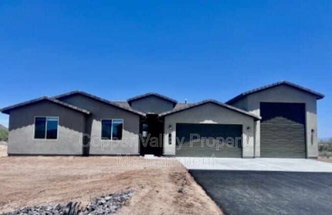 13841 E Barwick Dr in Scottsdale, AZ - Building Photo - Building Photo
