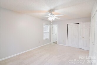 110 Pratt St in Belmont, NC - Building Photo - Building Photo