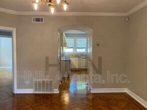 872 Briarcliff Rd in Atlanta, GA - Building Photo - Building Photo