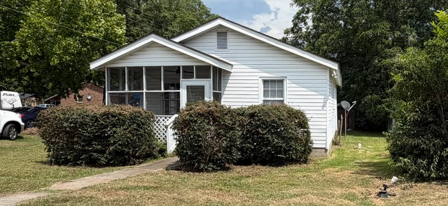property at 1010 Lynch St