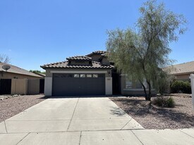3919 E Longhorn Dr in Gilbert, AZ - Building Photo