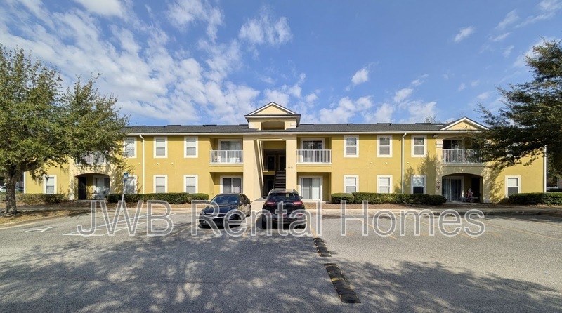 3671 Kirkpatrick Cir in Jacksonville, FL - Foto de edificio