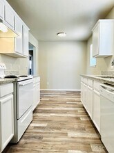 333 W Vandament Ave in Yukon, OK - Building Photo - Building Photo