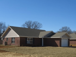 Quail Run Estates in McMinnville, TN - Foto de edificio - Building Photo