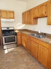930 Lake Ave in Fort Wayne, IN - Building Photo - Building Photo