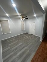 100 Clarke Ave, Unit 100 in Jersey City, NJ - Building Photo