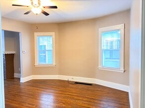 693 Linwood Ave, Unit 693 Linwood Ave in Buffalo, NY - Building Photo - Building Photo