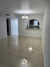 2670 W 76th St in Hialeah, FL - Building Photo - Building Photo