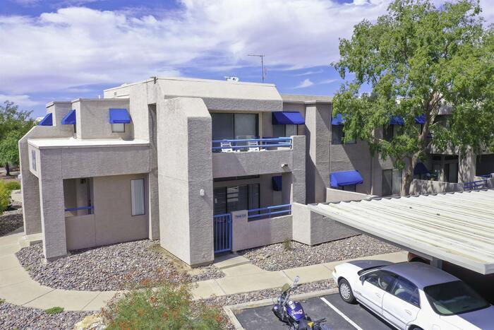 7944 E Colette Cir in Tucson, AZ - Building Photo