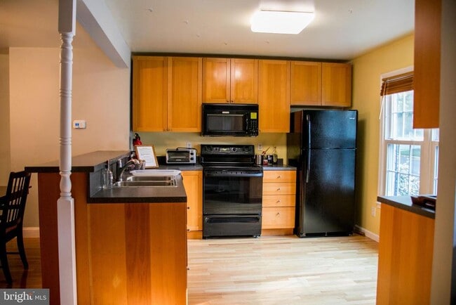 property at 2331 Harleyford Ct