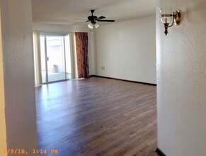 19483 N Star Ridge Dr, Unit 19483 in Sun City West, AZ - Foto de edificio - Building Photo