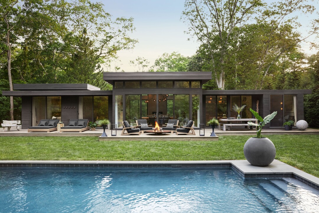 21 Robins Way in East Hampton, NY - Foto de edificio