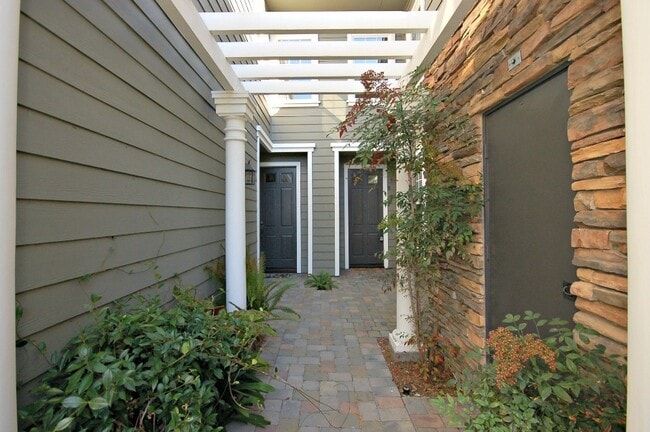4759 Beachwood Ct in Carlsbad, CA - Building Photo - Building Photo