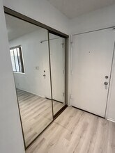 2125 Ohio Ave, Unit A in Signal Hill, CA - Foto de edificio - Building Photo