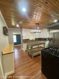 401 Dodson St photo'