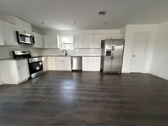 property at 5616 Hollow Pines Dr